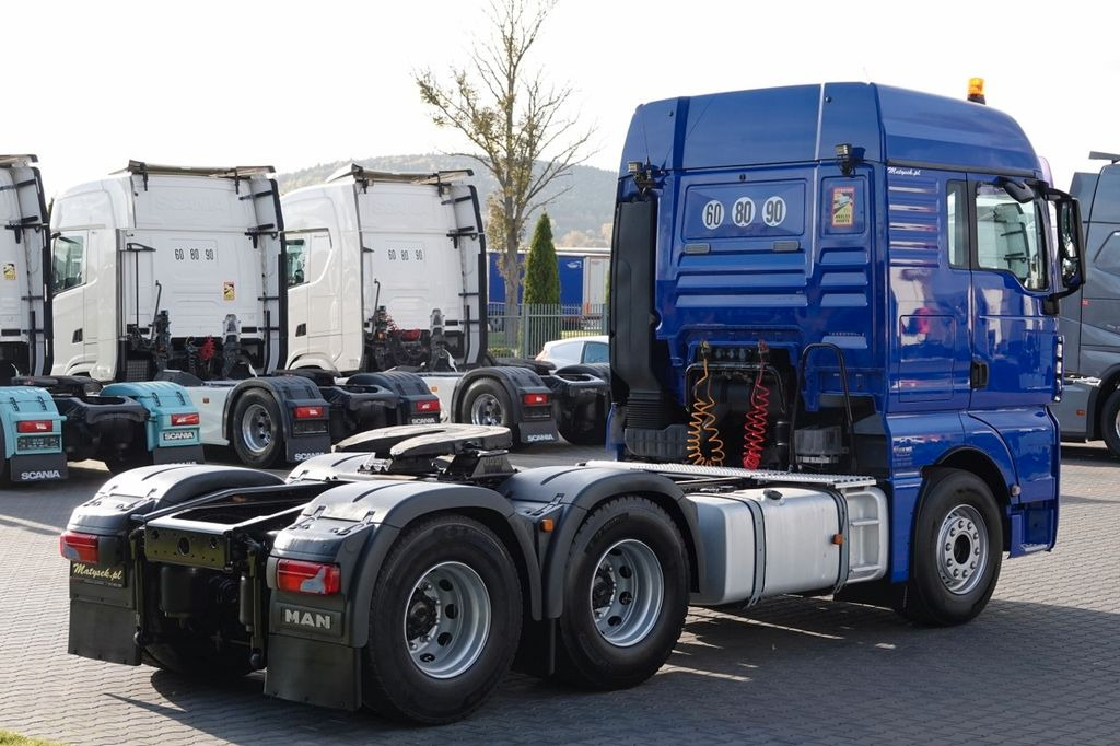 MAN TGX 33.540 / 6x4 / RETARDER / DMC: 90 TON / 3 os MAN TGX 33.540 / 6x4 / RETARDER / DMC: 90 TON / 3 os - Trekker: afbeelding 5 MAN TGX 33.540 / 6x4 / RETARDER / DMC: 90 TON / 3 os MAN TGX 33.540 / 6x4 / RETARDER / DMC: 90 TON / 3 os - Trekker: afbeelding 5