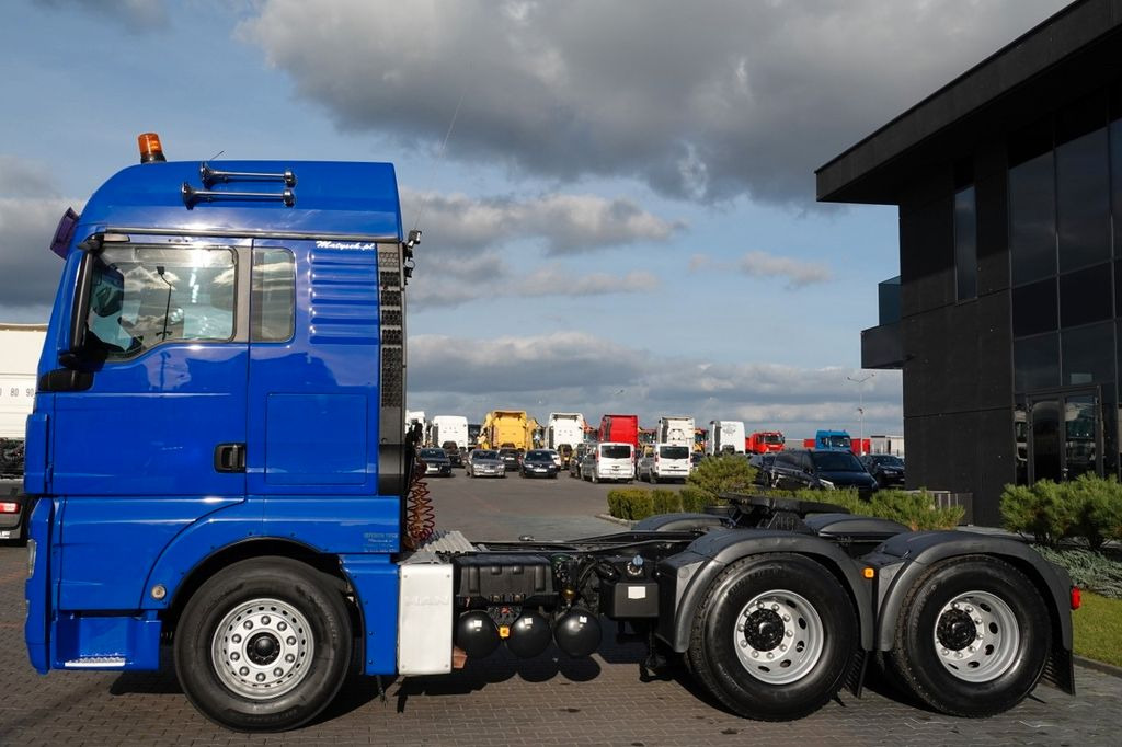 MAN TGX 33.540 / 6x4 / RETARDER / DMC: 90 TON / 3 os MAN TGX 33.540 / 6x4 / RETARDER / DMC: 90 TON / 3 os - Trekker: afbeelding 3 MAN TGX 33.540 / 6x4 / RETARDER / DMC: 90 TON / 3 os MAN TGX 33.540 / 6x4 / RETARDER / DMC: 90 TON / 3 os - Trekker: afbeelding 3