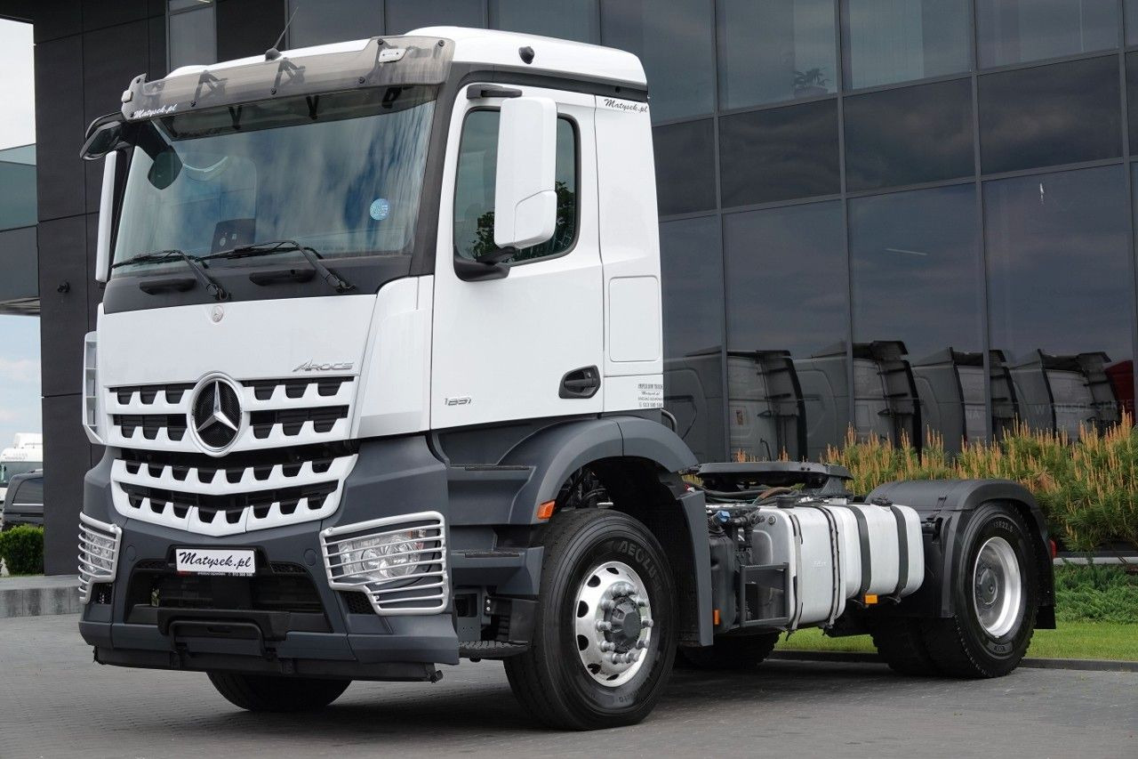 Mercedes-Benz AROCS 1851 / 4X4 / HYDRODRIVE / KOMPRESOR DO WY - Trekker: afbeelding 2 Mercedes-Benz AROCS 1851 / 4X4 / HYDRODRIVE / KOMPRESOR DO WY - Trekker: afbeelding 2