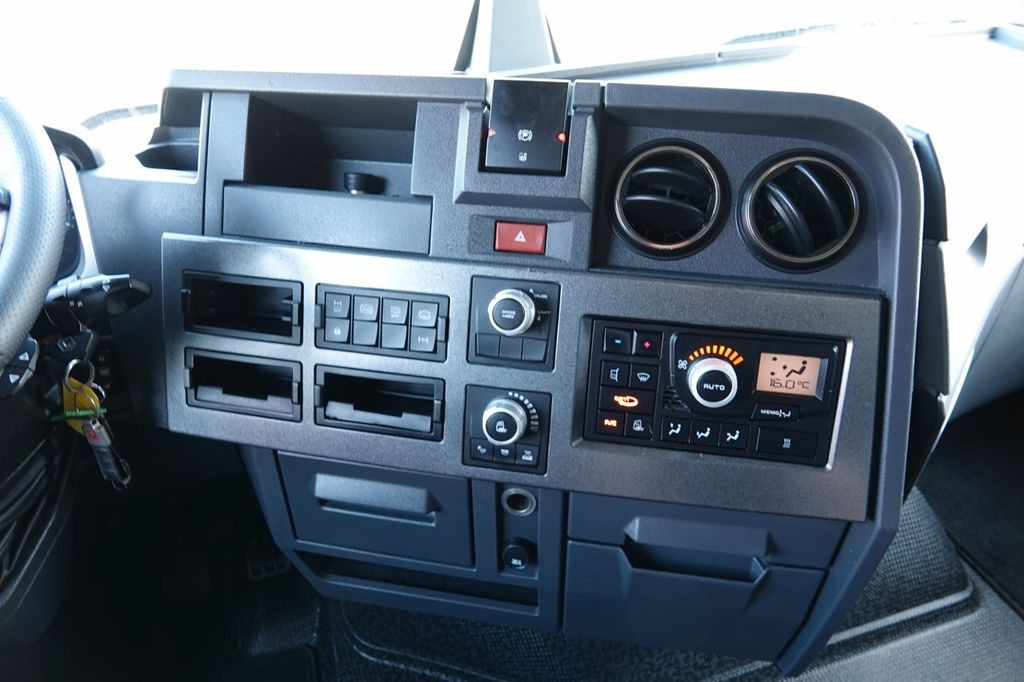 Trekker Renault T 520 / 13L / MAXISPACE / RETARDER / SALONKA Renault T 520 / 13L / MAXISPACE / RETARDER / SALONKA: afbeelding 13