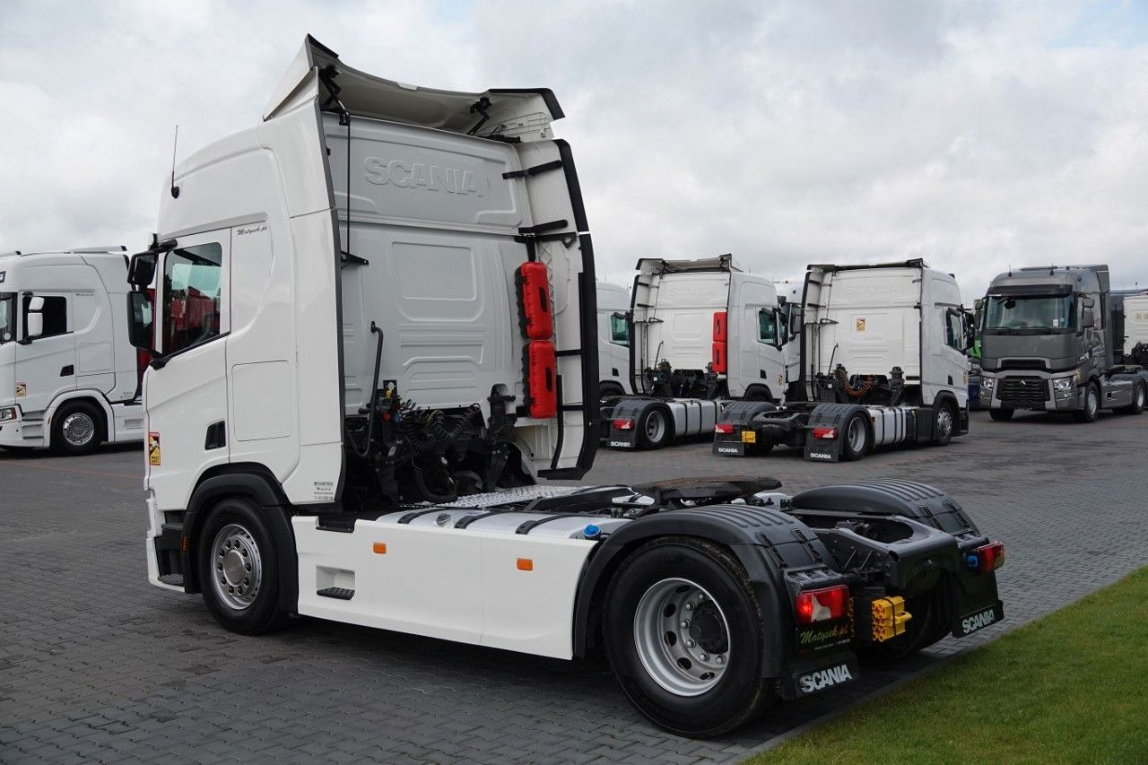 Scania R 450 / RETARDER / FULL AIRMATIC / SPROWADZONA / - Trekker: afbeelding 4 Scania R 450 / RETARDER / FULL AIRMATIC / SPROWADZONA / - Trekker: afbeelding 4