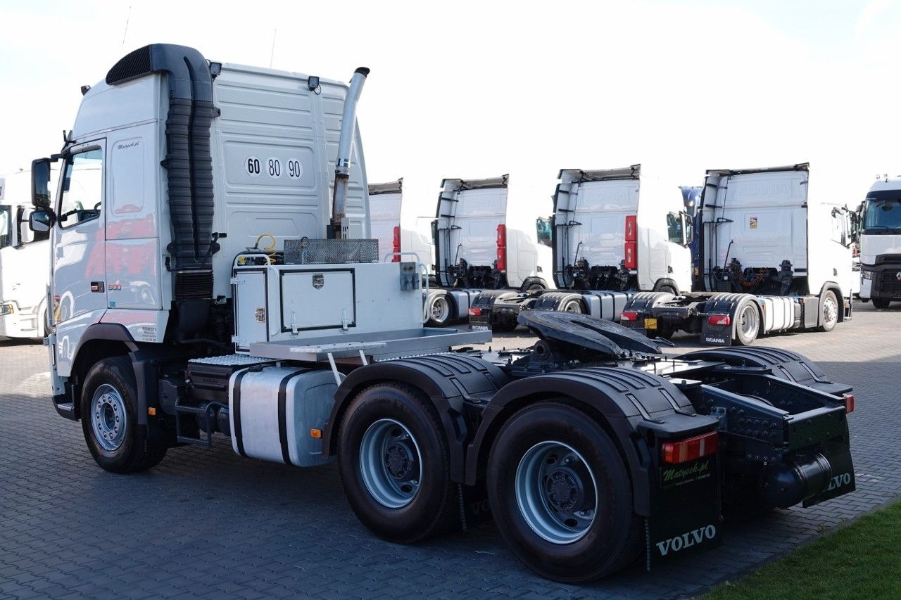 Volvo FH 16 / 600 / 6x4 / DMC: 180.000 KG !! / SPROWAD - Trekker: afbeelding 4 Volvo FH 16 / 600 / 6x4 / DMC: 180.000 KG !! / SPROWAD - Trekker: afbeelding 4