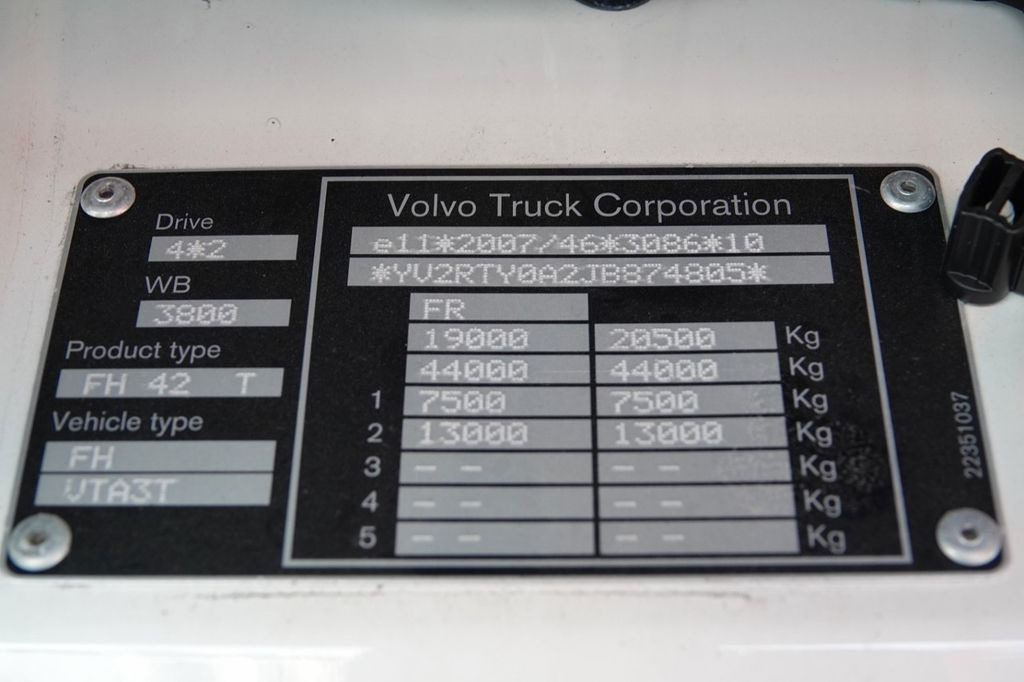 Trekker Volvo FH 460 / NISKA KABINA / 2018 YEAR / SPROWADZONY: afbeelding 18