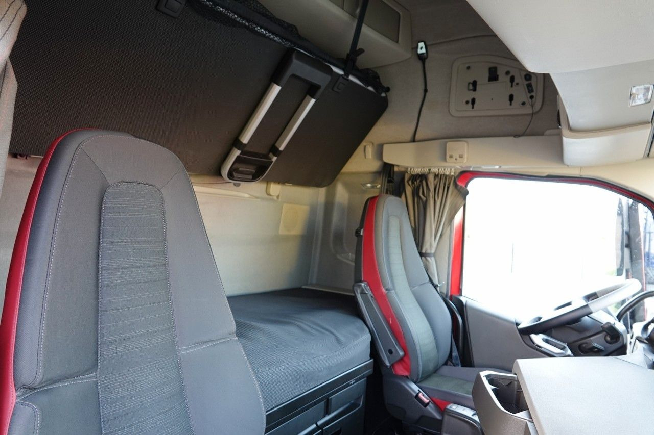 Trekker Volvo FH 500 / XXL / I-PARK COOL  / ALUFELGI / OPONY 1 Volvo FH 500 / XXL / I-PARK COOL  / ALUFELGI / OPONY 1: afbeelding 16