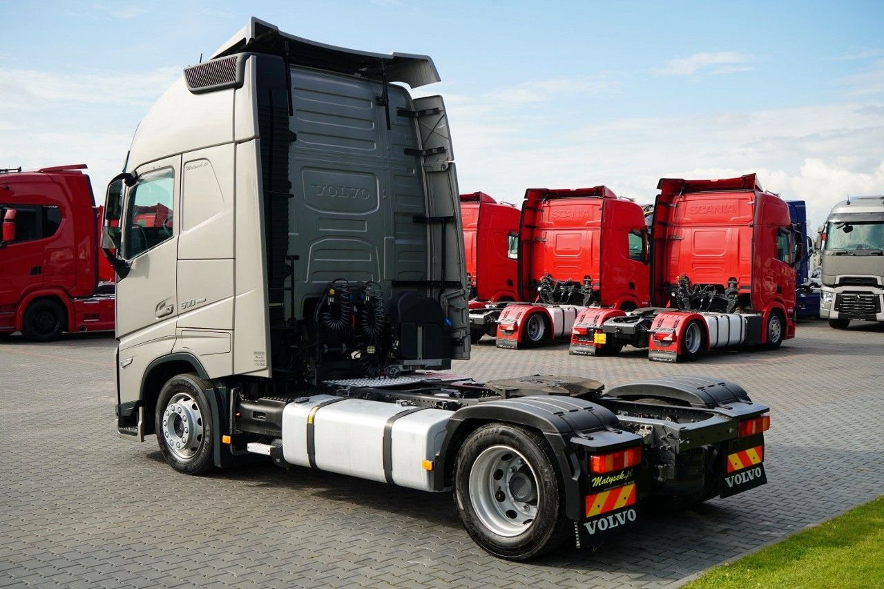 Volvo FH 500 / XXL / I-SAVE / LOWDECK / MEGA / I-PARK Volvo FH 500 / XXL / I-SAVE / LOWDECK / MEGA / I-PARK - Trekker: afbeelding 4 Volvo FH 500 / XXL / I-SAVE / LOWDECK / MEGA / I-PARK Volvo FH 500 / XXL / I-SAVE / LOWDECK / MEGA / I-PARK - Trekker: afbeelding 4