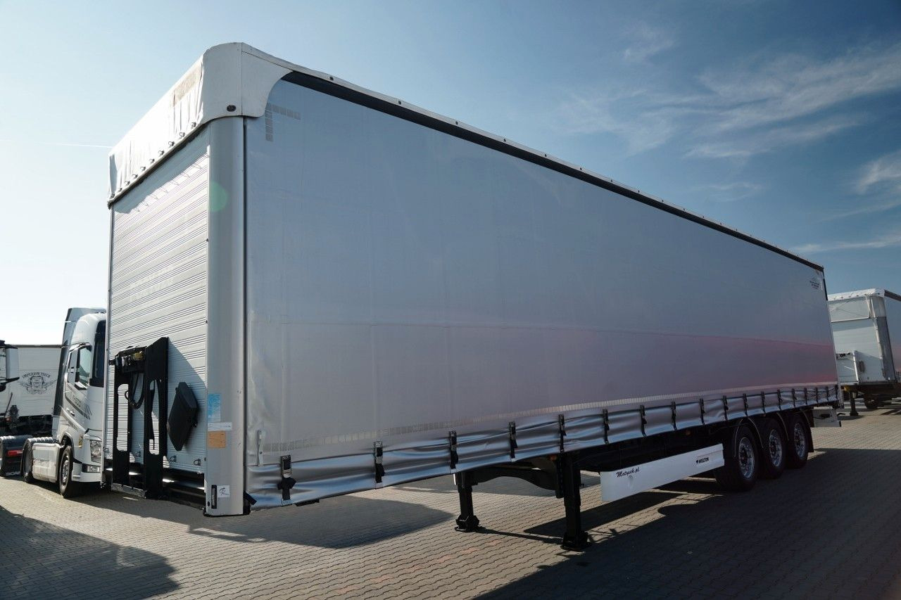 Wielton FIRANKA STANDARD / PODNOSZONY DACH / SYSTEM BDE - Schuifzeiloplegger: afbeelding 4 Wielton FIRANKA STANDARD / PODNOSZONY DACH / SYSTEM BDE - Schuifzeiloplegger: afbeelding 4