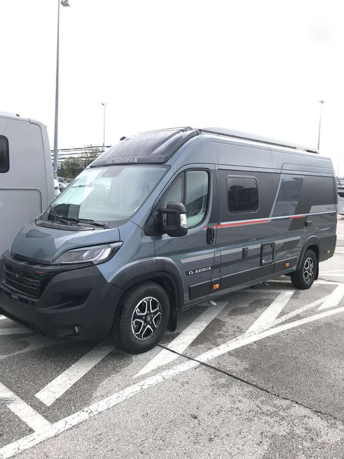 ADRIA Twin Sport 640 SG - Buscamper: afbeelding 1 ADRIA Twin Sport 640 SG - Buscamper: afbeelding 1