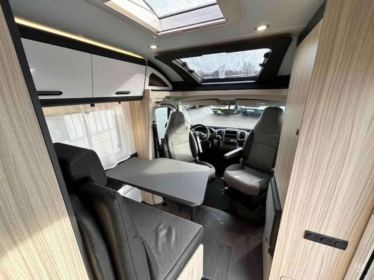 SUN LIVING C 65 SL - Half integraal camper: afbeelding 4 SUN LIVING C 65 SL - Half integraal camper: afbeelding 4