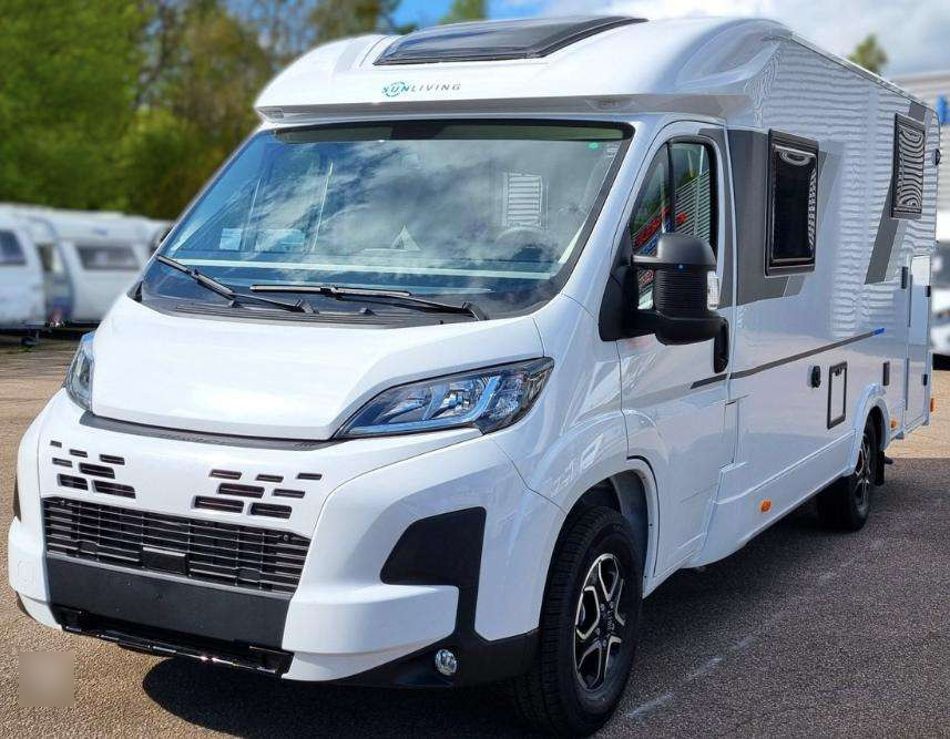 SUN LIVING C 65 SL - Half integraal camper: afbeelding 1 SUN LIVING C 65 SL - Half integraal camper: afbeelding 1