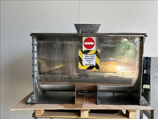 NNP 300 Ribbon blender - Voedselverwerkende machine: afbeelding 2 NNP 300 Ribbon blender - Voedselverwerkende machine: afbeelding 2