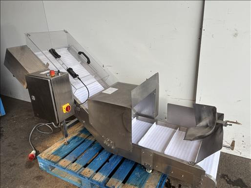 NNP Flighted elevator conveyor - Transportband: afbeelding 2 NNP Flighted elevator conveyor - Transportband: afbeelding 2