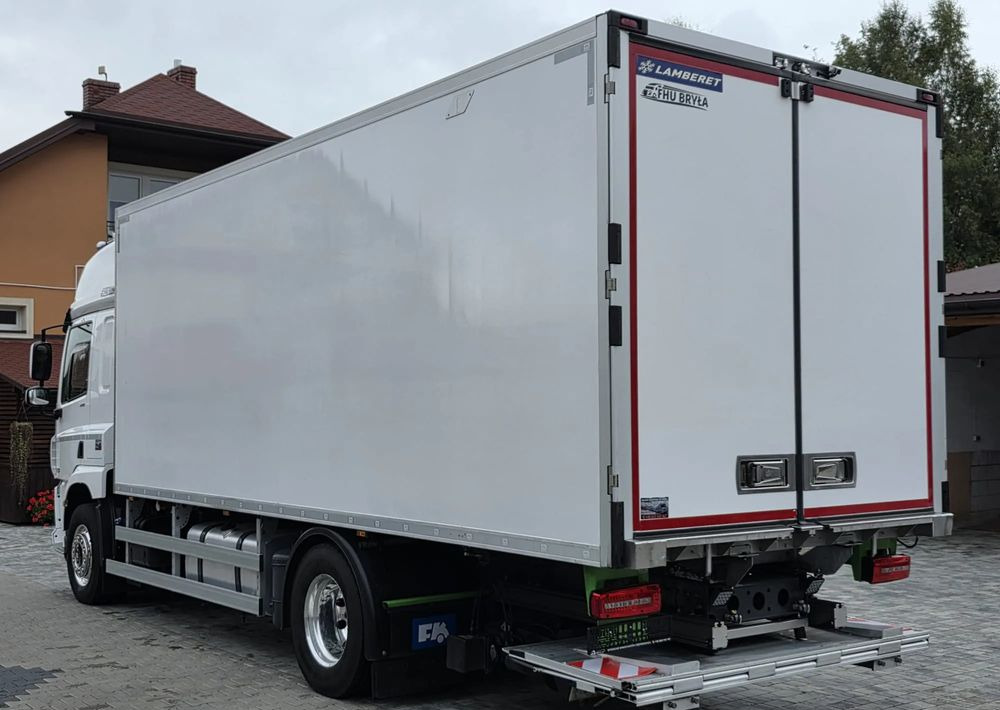 DAF CF 410 / E6 / ACC / CHŁODNIA + WINDA/ 16 PALET / MULTITEMPERATURA / 2021ROK / RETARDER / SPROWADZONY / JAK NOWA - Koelwagen vrachtwagen: afbeelding 3 DAF CF 410 / E6 / ACC / CHŁODNIA + WINDA/ 16 PALET / MULTITEMPERATURA / 2021ROK / RETARDER / SPROWADZONY / JAK NOWA - Koelwagen vrachtwagen: afbeelding 3