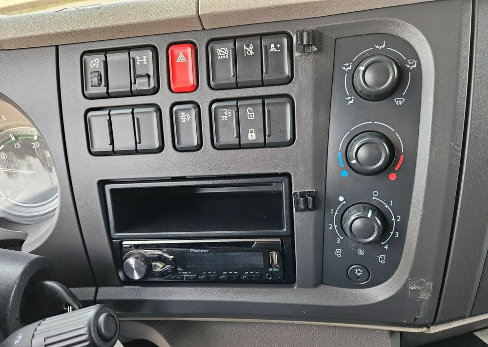 Schuifzeilen vrachtwagen DAF LF 310/WINDA/FIRANKA/NOWE TURBO/NOWE SPRZĘGŁO/EURO 6/SPROWADZONY/20PALET/ŁADOWNOSC 10TON: afbeelding 19
