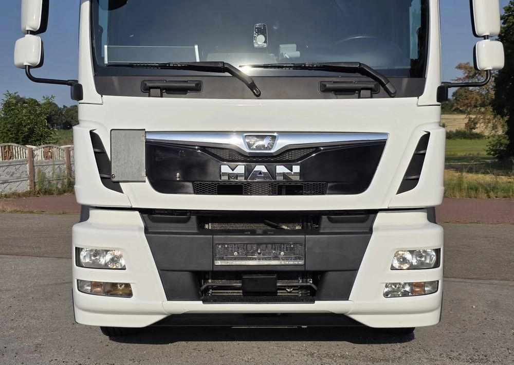 MAN TGM 15.290 / BURTO-FIRANKA / CAŁY NA PODUSZKACH /KLIMA POSTOJOWA / 2018R / NISKI PRZEBIEG / 18 PALET / E6 / JAK NOWY / WINDA / - Schuifzeilen vrachtwagen: afbeelding 4 MAN TGM 15.290 / BURTO-FIRANKA / CAŁY NA PODUSZKACH /KLIMA POSTOJOWA / 2018R / NISKI PRZEBIEG / 18 PALET / E6 / JAK NOWY / WINDA / - Schuifzeilen vrachtwagen: afbeelding 4