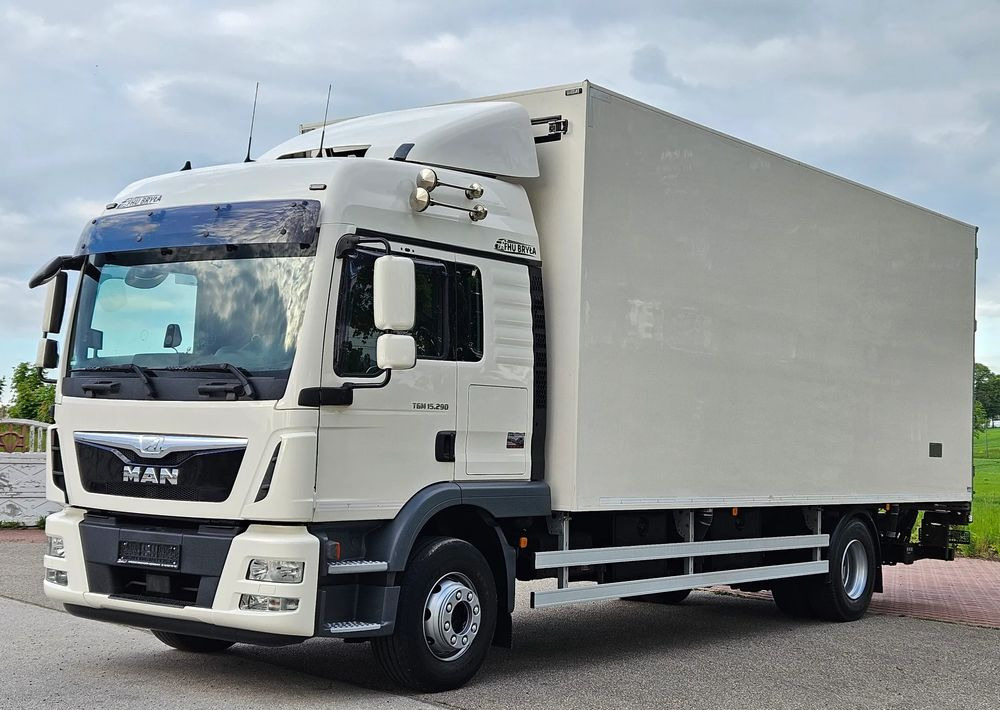 MAN TGM 15.290/IZOTERMA/WINDA/CHŁODNIA/KONTENER/17PALET/E6/OGRZEWANA IZOTERMA/SPROWADZONY/AUTOMAT/SYPIALKA/PIERWSZY WŁAŚCICIEL - Koelwagen vrachtwagen: afbeelding 2 MAN TGM 15.290/IZOTERMA/WINDA/CHŁODNIA/KONTENER/17PALET/E6/OGRZEWANA IZOTERMA/SPROWADZONY/AUTOMAT/SYPIALKA/PIERWSZY WŁAŚCICIEL - Koelwagen vrachtwagen: afbeelding 2