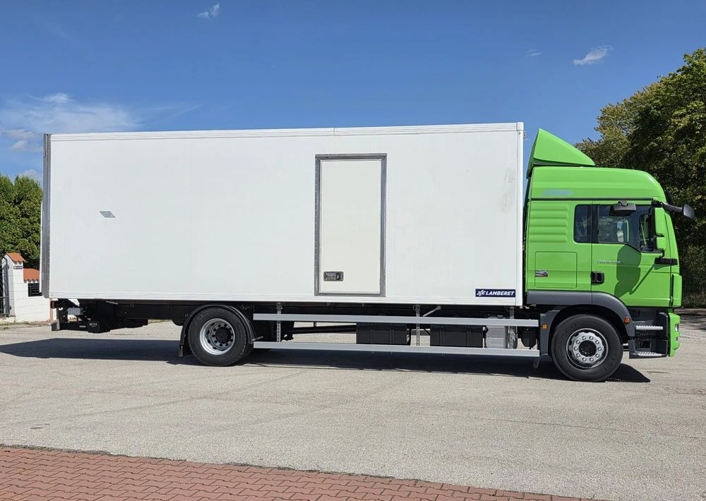 Koelwagen vrachtwagen MAN TGM 18.340 / 18.290 / 15.290 / IZOTERMA / WINDA / 19PALET /E6  / SPROWADZONY / AUTOMAT / SYPIALKA / PIERWSZY WŁAŚCICIEL / BOCZNE DRZWI / STAN BARDZO DOBRY: afbeelding 13