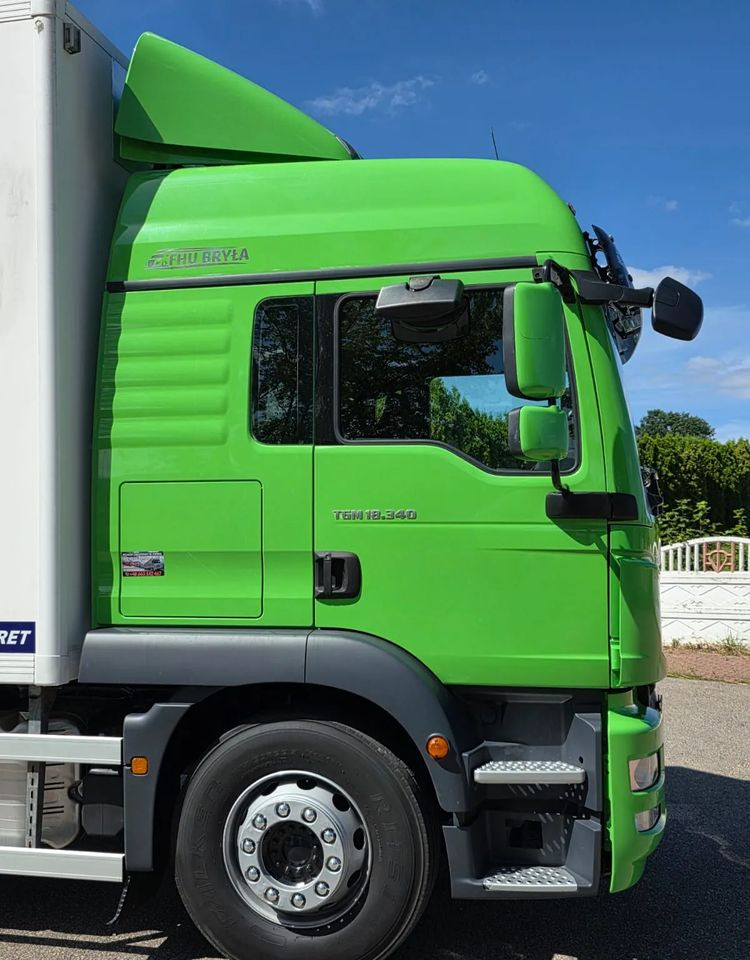 Koelwagen vrachtwagen MAN TGM 18.340 / 18.290 / 15.290 / IZOTERMA / WINDA / 19PALET /E6  / SPROWADZONY / AUTOMAT / SYPIALKA / PIERWSZY WŁAŚCICIEL / BOCZNE DRZWI / STAN BARDZO DOBRY: afbeelding 8