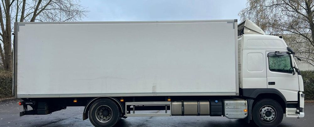 Koelwagen vrachtwagen Volvo FM 340 / IZOTERMA / WINDA / SPROWADZONY / 18 PALET / 10.2017 / E6 / STAN BARDZO DOBRY: afbeelding 6 Koelwagen vrachtwagen Volvo FM 340 / IZOTERMA / WINDA / SPROWADZONY / 18 PALET / 10.2017 / E6 / STAN BARDZO DOBRY: afbeelding 6