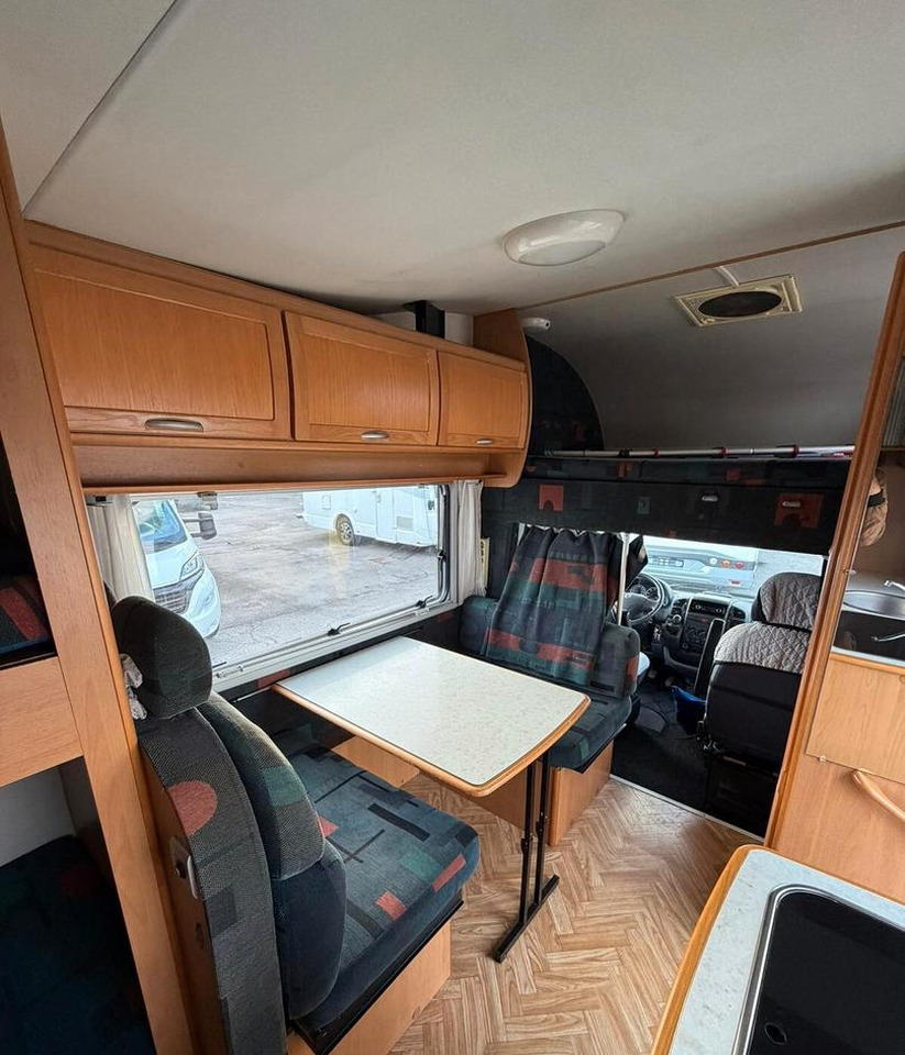 Mclouis MC LOUIS GLEN 430 - Alkoof camper: afbeelding 5 Mclouis MC LOUIS GLEN 430 - Alkoof camper: afbeelding 5