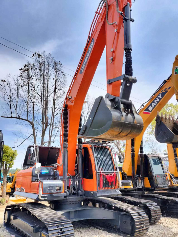 Doosan DX 300 Korea imports doosan DX300 - Rupsgraafmachine: afbeelding 5 Doosan DX 300 Korea imports doosan DX300 - Rupsgraafmachine: afbeelding 5