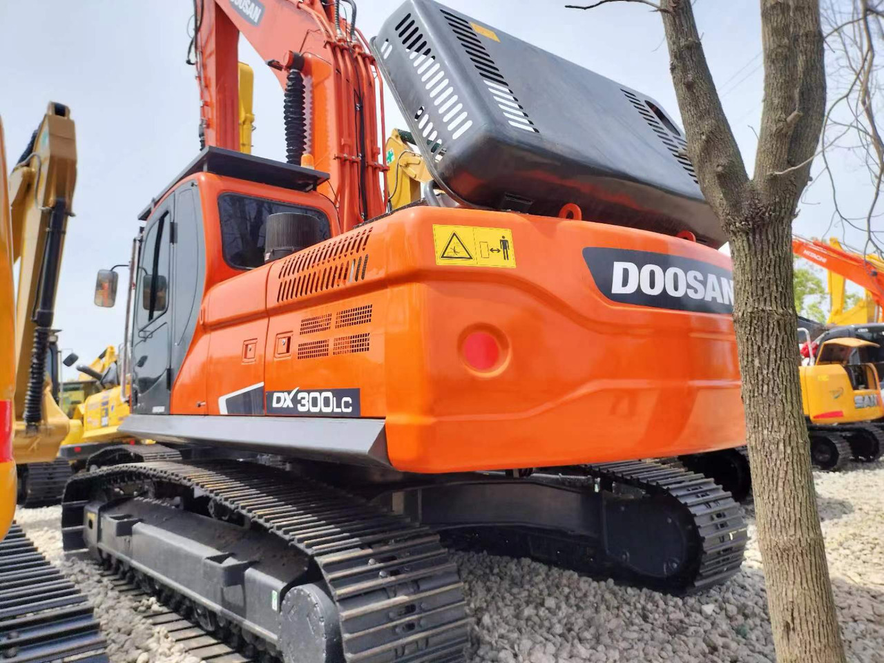 Doosan DX 300 Korea imports doosan DX300 - Rupsgraafmachine: afbeelding 1 Doosan DX 300 Korea imports doosan DX300 - Rupsgraafmachine: afbeelding 1