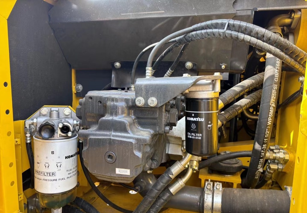 Komatsu PC 210 LC-8 - Rupsgraafmachine: afbeelding 4 Komatsu PC 210 LC-8 - Rupsgraafmachine: afbeelding 4