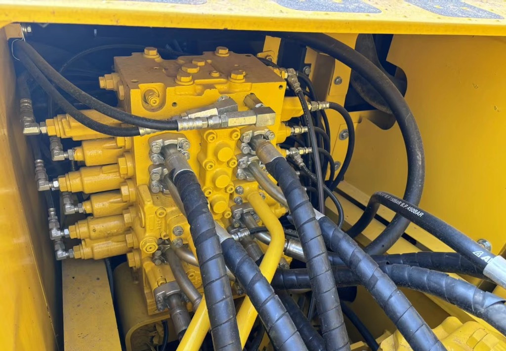 Rupsgraafmachine Komatsu PC 210 LC-8: afbeelding 7 Rupsgraafmachine Komatsu PC 210 LC-8: afbeelding 7