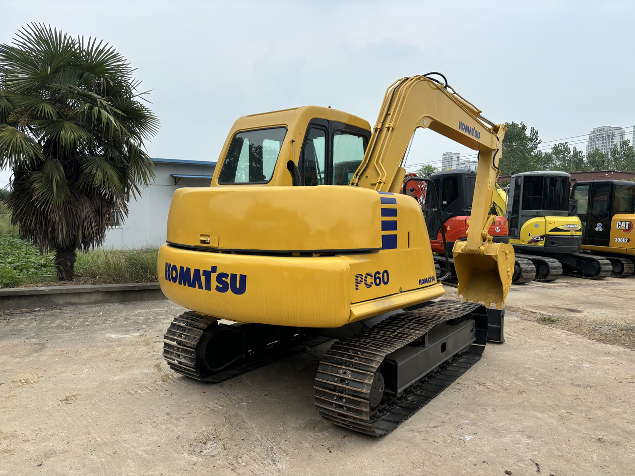 Komatsu PC 60-7 - Minigraafmachine: afbeelding 2 Komatsu PC 60-7 - Minigraafmachine: afbeelding 2