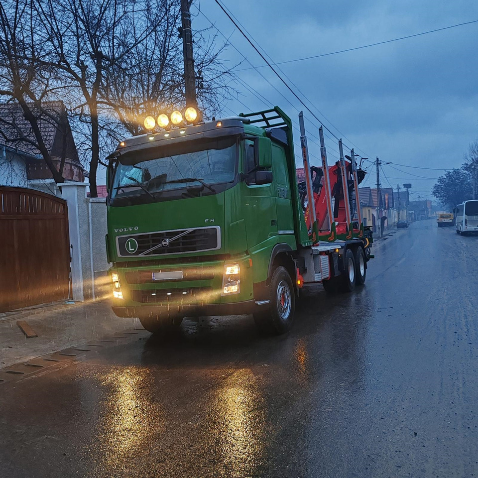VOLVO FH12 - Houttransport, Kraanwagen: afbeelding 2 VOLVO FH12 - Houttransport, Kraanwagen: afbeelding 2