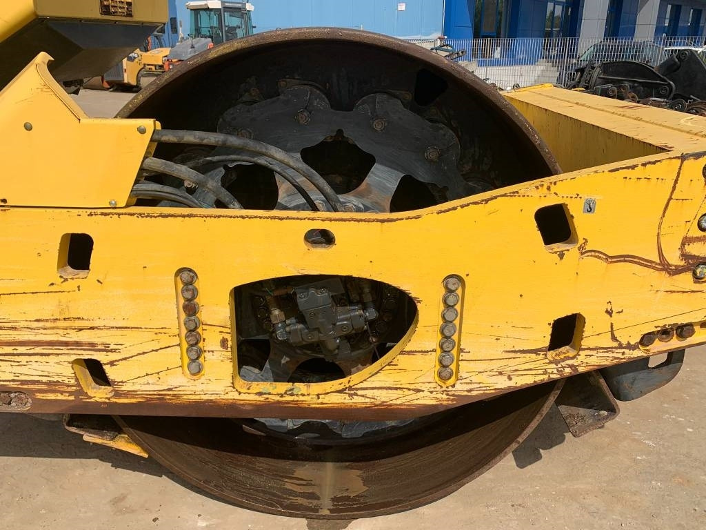 Bomag BW 219 D H-4 - Schapenpootwals/ Grondverdichter: afbeelding 4 Bomag BW 219 D H-4 - Schapenpootwals/ Grondverdichter: afbeelding 4