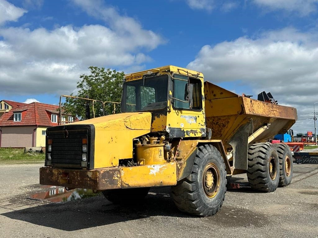 CAT D 300 E - Kiepwagen met knikbesturing: afbeelding 1 CAT D 300 E - Kiepwagen met knikbesturing: afbeelding 1