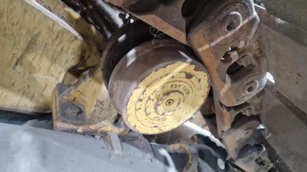 CAT D5 FOR PARTS - Bulldozer: afbeelding 3 CAT D5 FOR PARTS - Bulldozer: afbeelding 3