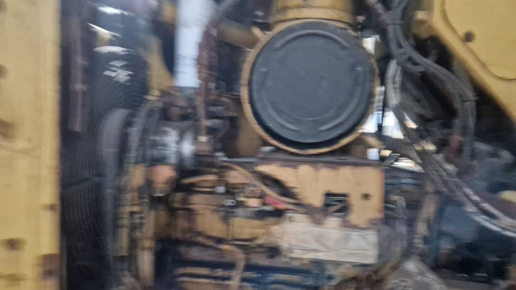 CAT D5 FOR PARTS - Bulldozer: afbeelding 5 CAT D5 FOR PARTS - Bulldozer: afbeelding 5