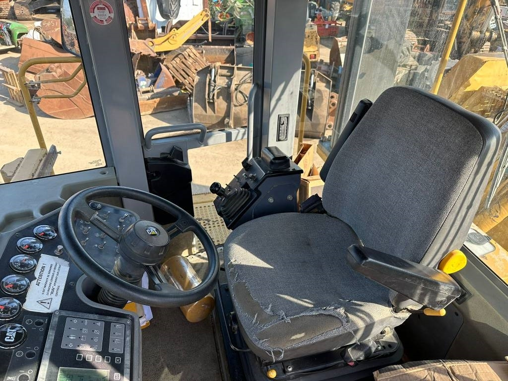 Bodemstabliseerder CAT RM 300: afbeelding 17