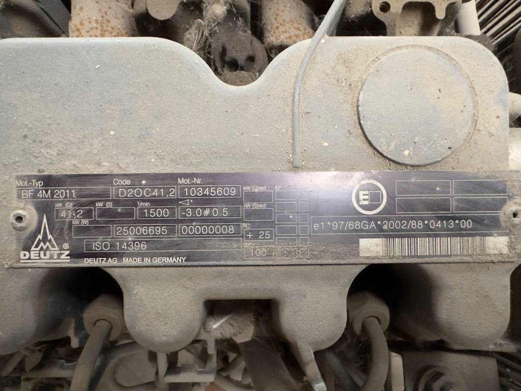Deutz BF4M2011 ENGINE  - Motor voor Bouwmachine: afbeelding 2 Deutz BF4M2011 ENGINE  - Motor voor Bouwmachine: afbeelding 2