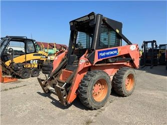 Fiat-Hitachi SL55B - Schranklader: afbeelding 1 Fiat-Hitachi SL55B - Schranklader: afbeelding 1