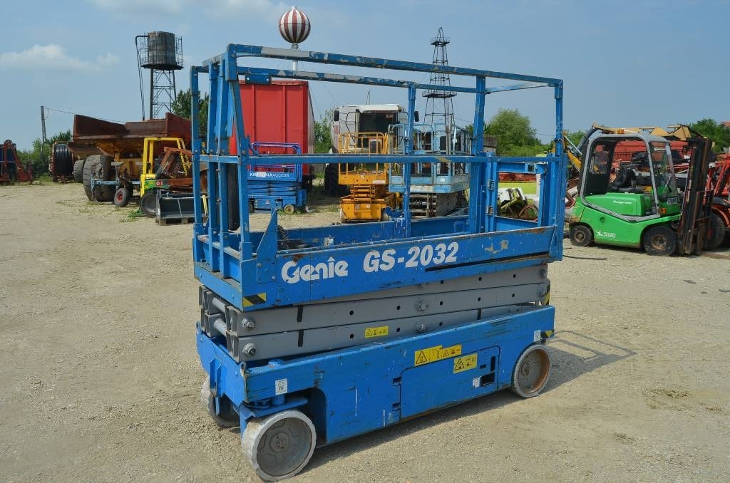 Genie GS 2032 - Schaarlift: afbeelding 1 Genie GS 2032 - Schaarlift: afbeelding 1