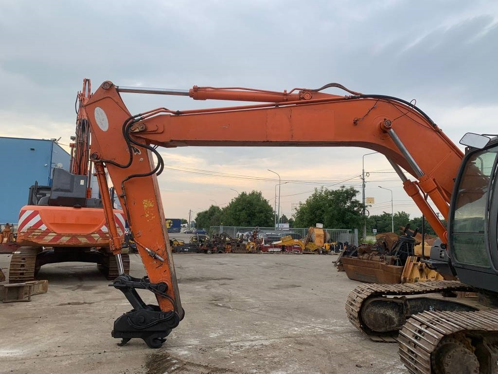 Hitachi ZX 180 LC-3 - Rupsgraafmachine: afbeelding 4 Hitachi ZX 180 LC-3 - Rupsgraafmachine: afbeelding 4