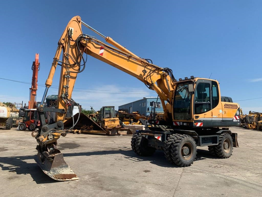 Hyundai Robex 180 W-9 A - Mobiele graafmachine: afbeelding 1 Hyundai Robex 180 W-9 A - Mobiele graafmachine: afbeelding 1