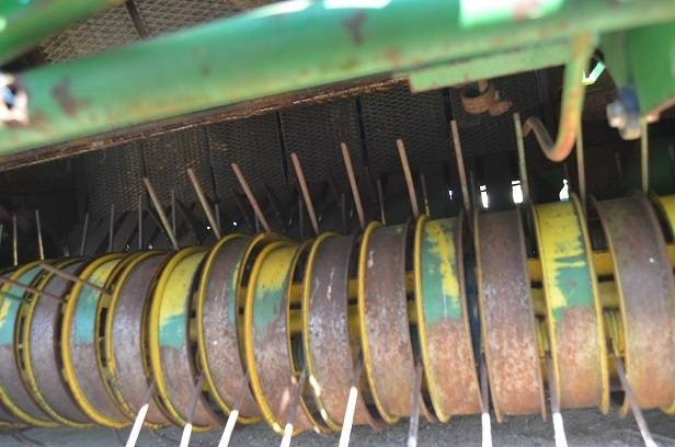 John Deere 592 - Ronde balenpers: afbeelding 4 John Deere 592 - Ronde balenpers: afbeelding 4