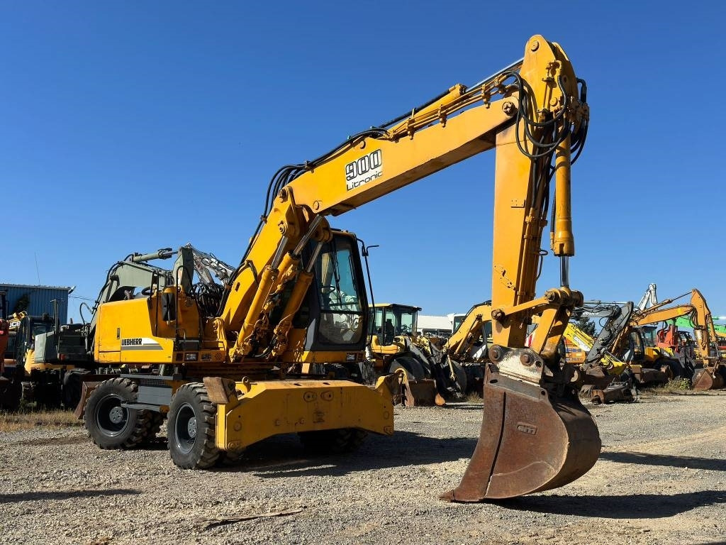 Liebherr A 900 B - Mobiele graafmachine: afbeelding 2 Liebherr A 900 B - Mobiele graafmachine: afbeelding 2
