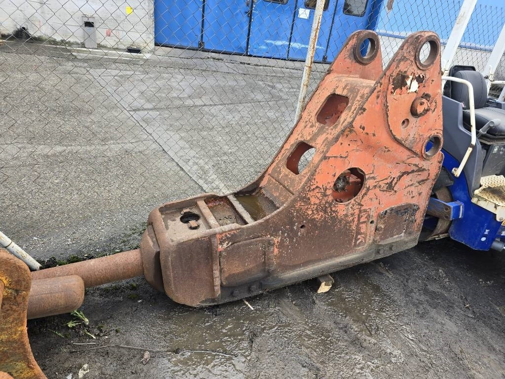 NPK 3T - Hydraulische hamer voor Bouwmachine: afbeelding 2 NPK 3T - Hydraulische hamer voor Bouwmachine: afbeelding 2