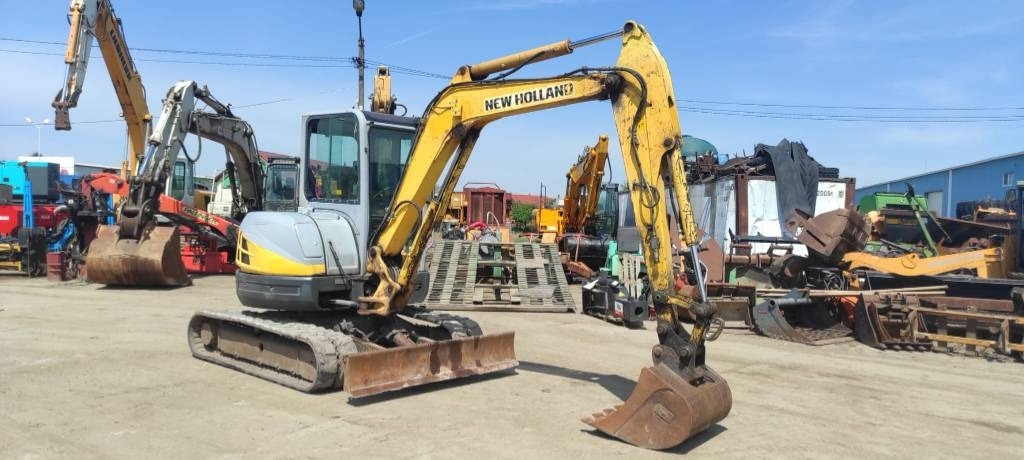 New Holland E 50.2 C - Minigraafmachine: afbeelding 1 New Holland E 50.2 C - Minigraafmachine: afbeelding 1