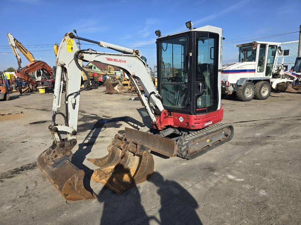 Takeuchi TB 23 R - Minigraafmachine: afbeelding 1 Takeuchi TB 23 R - Minigraafmachine: afbeelding 1