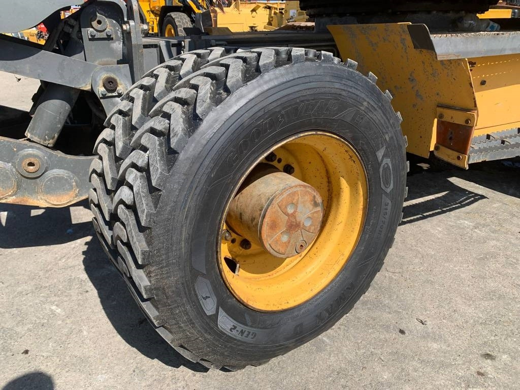 Volvo EW 140 C - Mobiele graafmachine: afbeelding 5 Volvo EW 140 C - Mobiele graafmachine: afbeelding 5