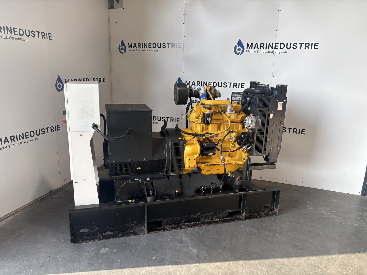 John Deere John Deere 4039TF009 65KVA Stamford - Motor voor Industriële machine: afbeelding 2 John Deere John Deere 4039TF009 65KVA Stamford - Motor voor Industriële machine: afbeelding 2