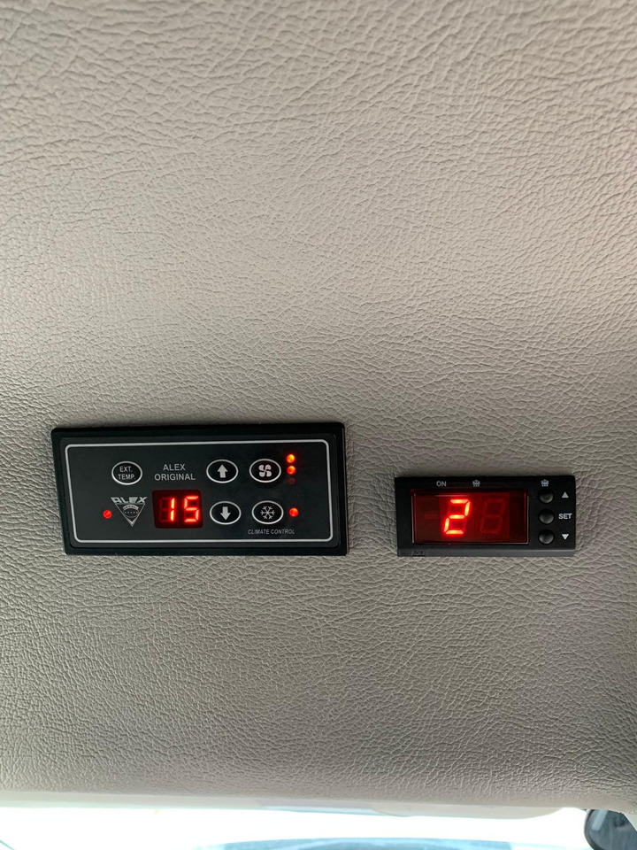 Touringcar Iveco Daily- 21 Miejsc: afbeelding 17