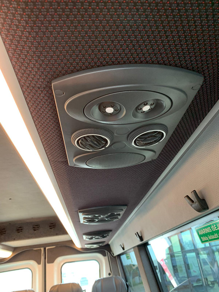 Touringcar Iveco Daily- 21 Miejsc: afbeelding 12