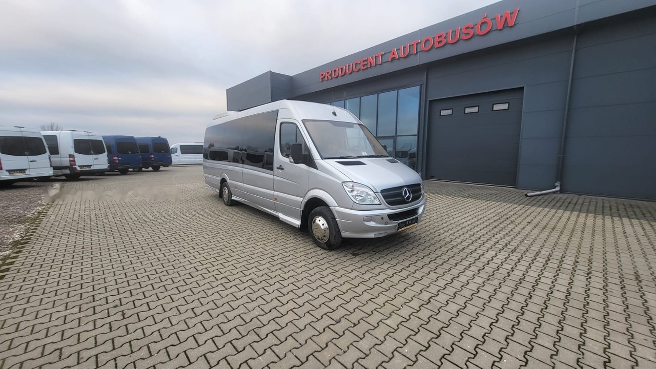 Mercedes-Benz Sprinter 516 CDI - 24 miejsca + 3 stojące - Touringcar: afbeelding 1 Mercedes-Benz Sprinter 516 CDI - 24 miejsca + 3 stojące - Touringcar: afbeelding 1