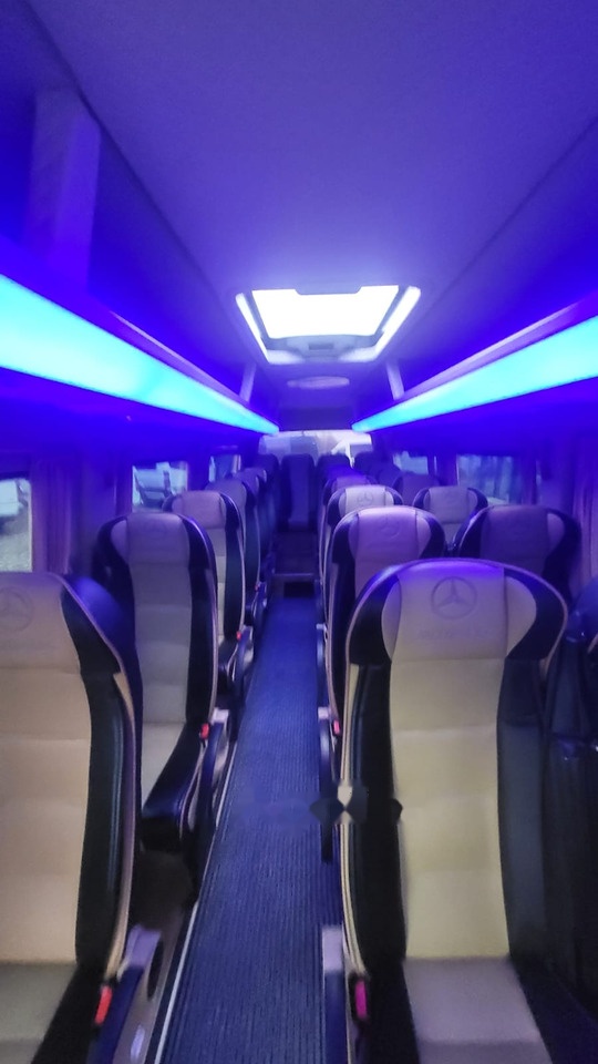 Touringcar Mercedes-Benz Sprinter 516 CDI - 24 miejsca + 3 stojące: afbeelding 10